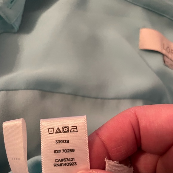 LOFT Long Sleeve Button Down Light Blue Shirt Size - XS - Picture 5 of 6